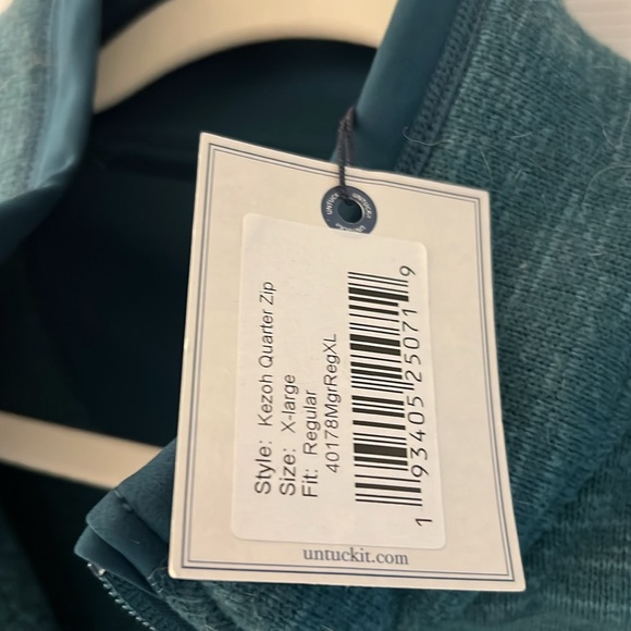 Untuckit Sherpa Lined Fleece Pullover - Picture 3 of 3